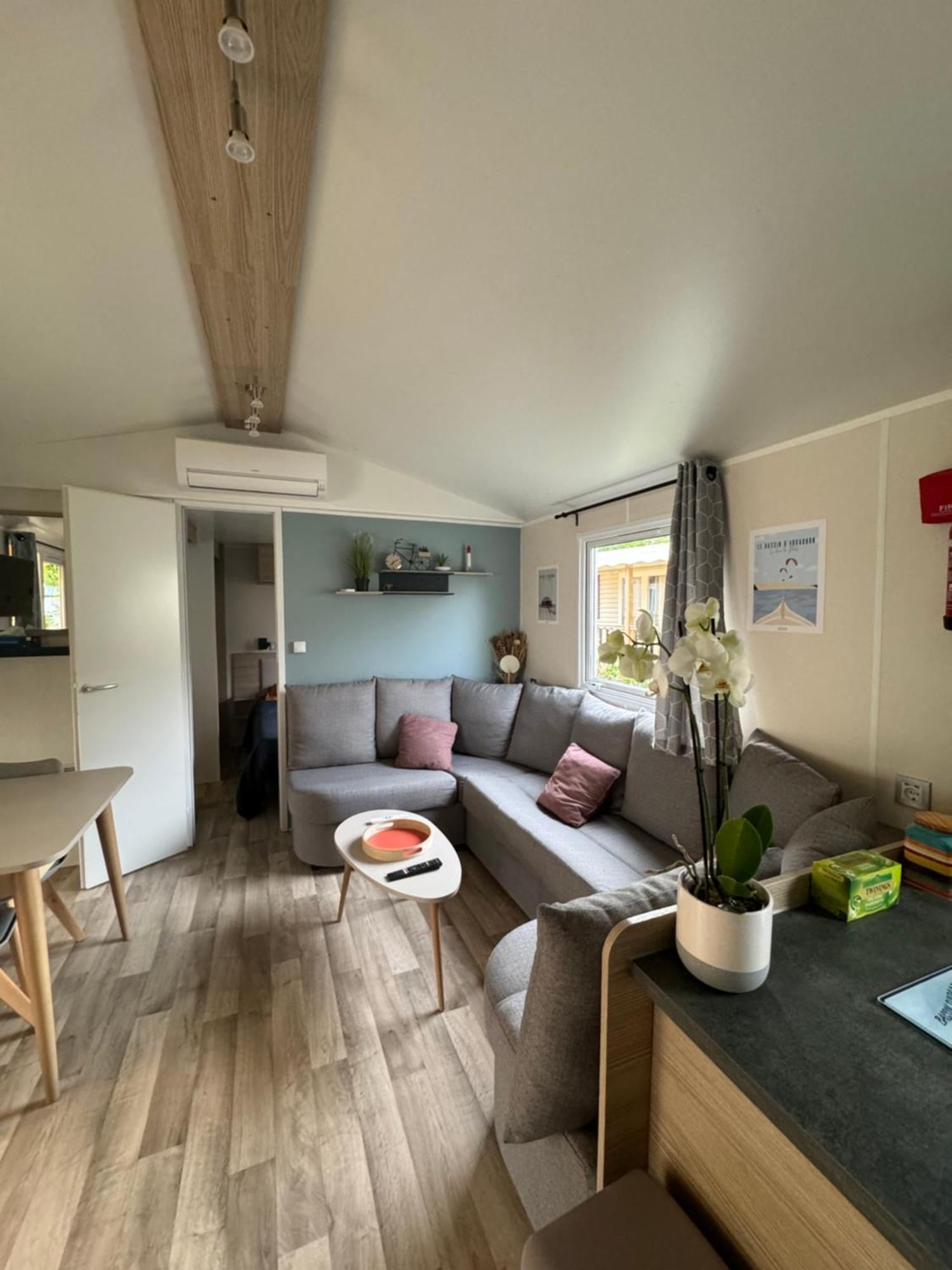 Mobil-home * Lege-Cap-Ferret